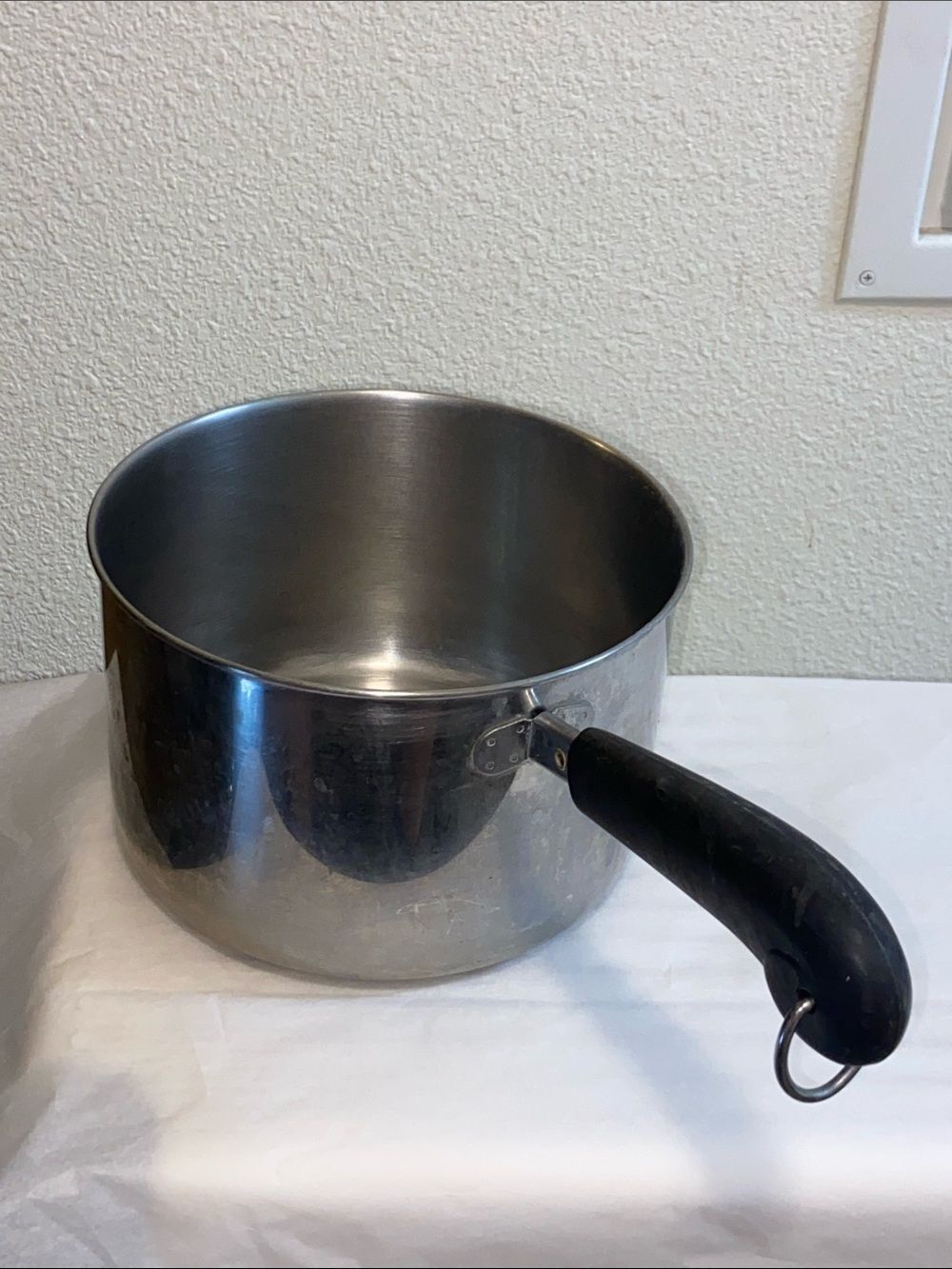 Reverse Ware 3 Qt. 91d Clinton, ILL Stainless Steel Saucepan with Black Handle
